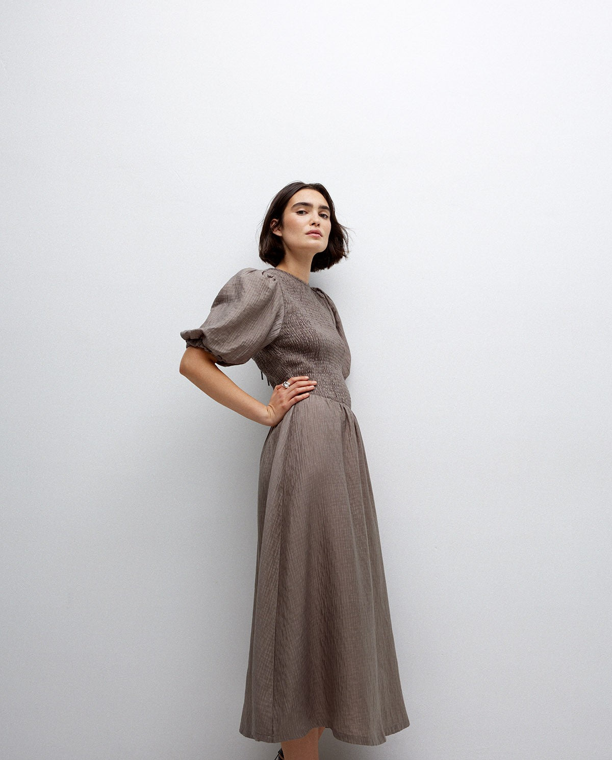 Vestido manga abullonada