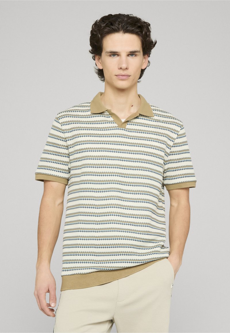 Polo tejido punto rayas.